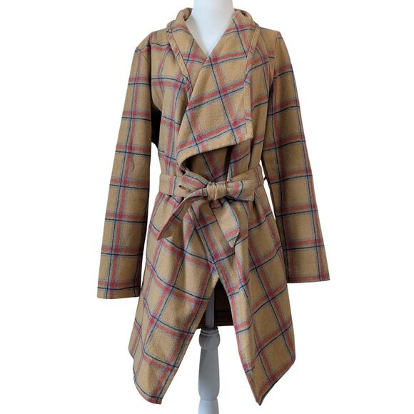 36point5 Jackets & Blazers - 36 Point 5 Plaid Mustard Tan Lightweight Coat Size Medium Asymmetrical Hem